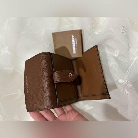 Burberry Luna Tan Grained Leather House Check Canvas Coin Pouch Snap Wallet - Picture 5 of 6